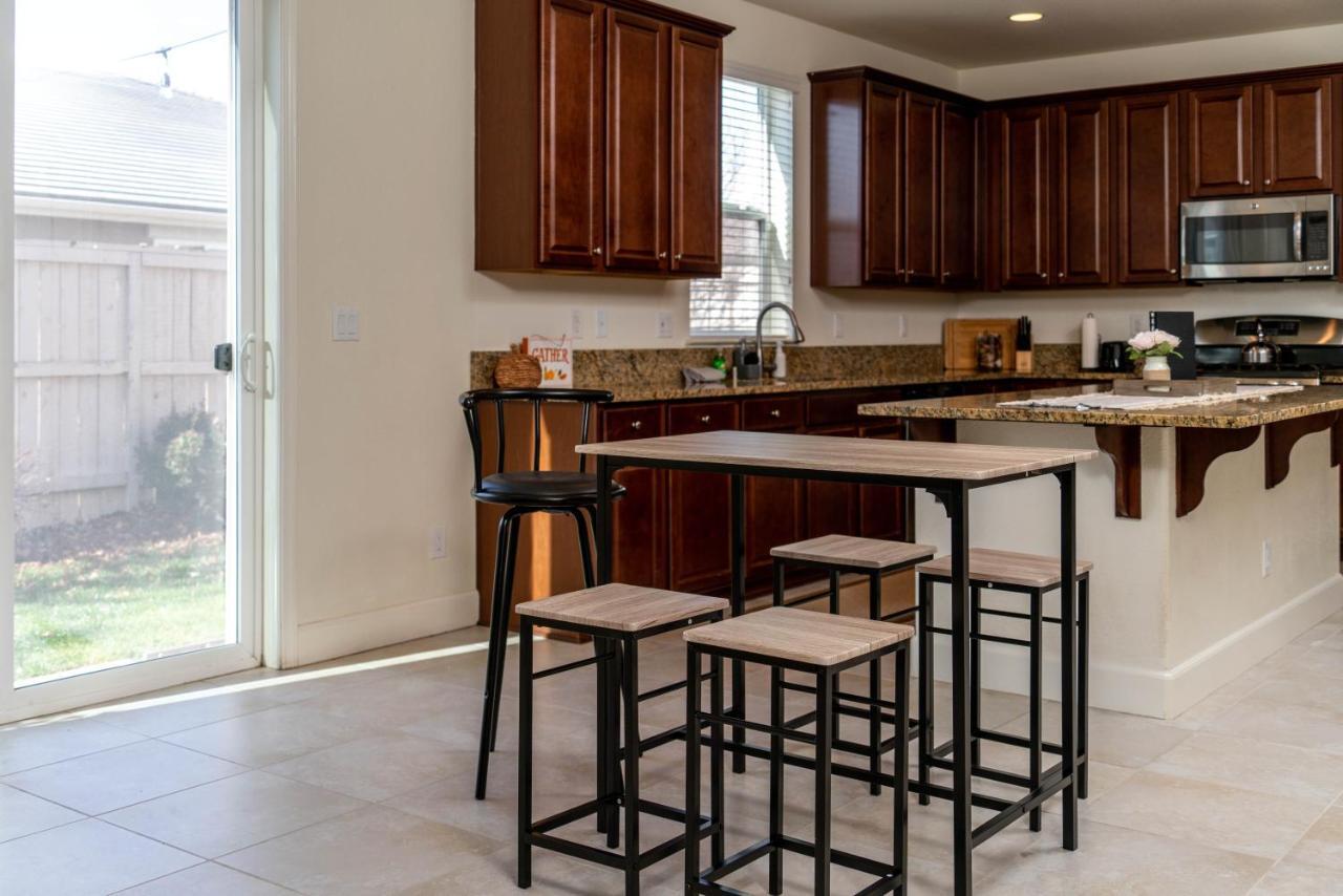 Dream Family Home In South Reno 4 Bed 30 Min To Lake Tahoe Buitenkant foto