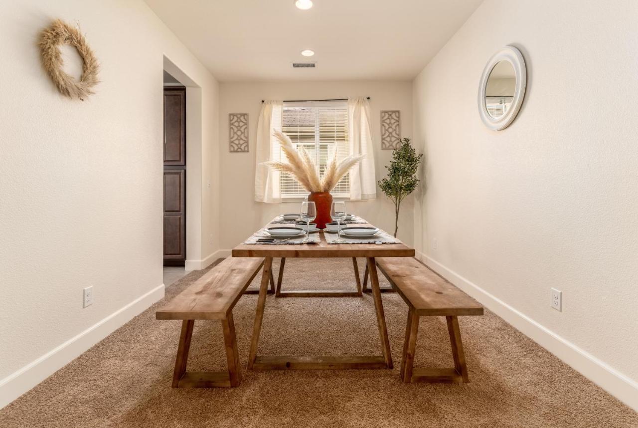Dream Family Home In South Reno 4 Bed 30 Min To Lake Tahoe Buitenkant foto